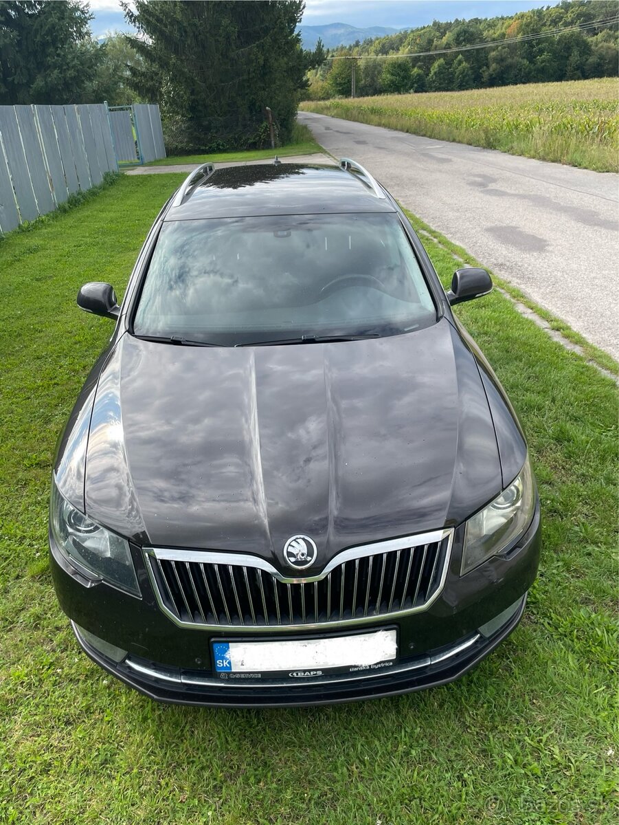 Škoda Superb - 12