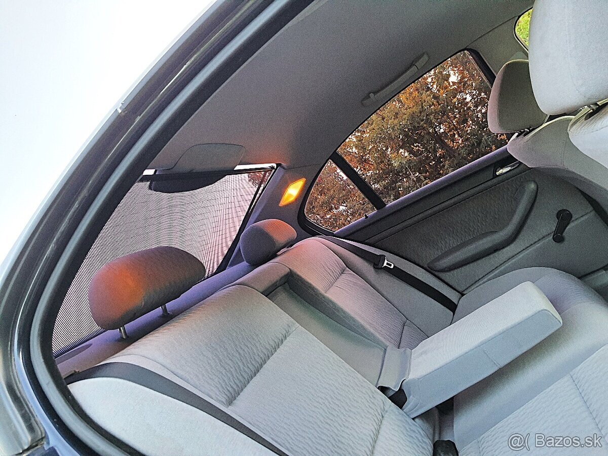 BMW rad 3 318i E46 - 12