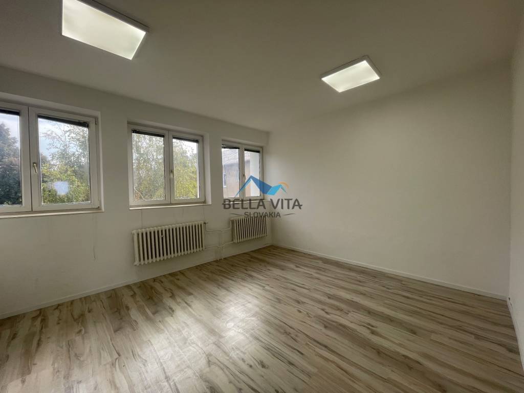 PRENÁJOM - Obchodné priestrory - 12