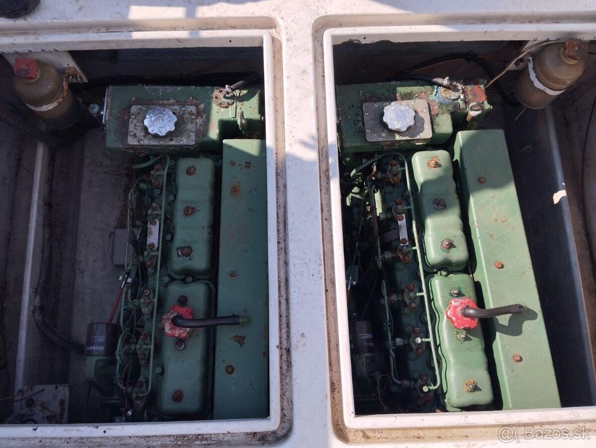 Talianska loď s kajutou - 12