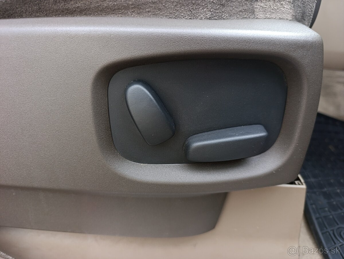 Land Rover Range Rover Sport 3.0 TdV6 Automatic 211PS - 12