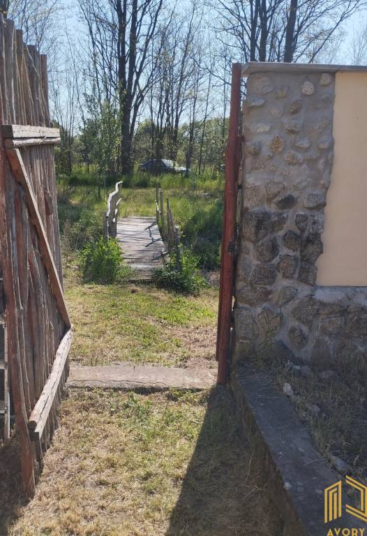 5 - IZB. ROD. DOM s GARÁŽOU,POZEMOK 771m2, BOR. MIKULÁŠ - 12