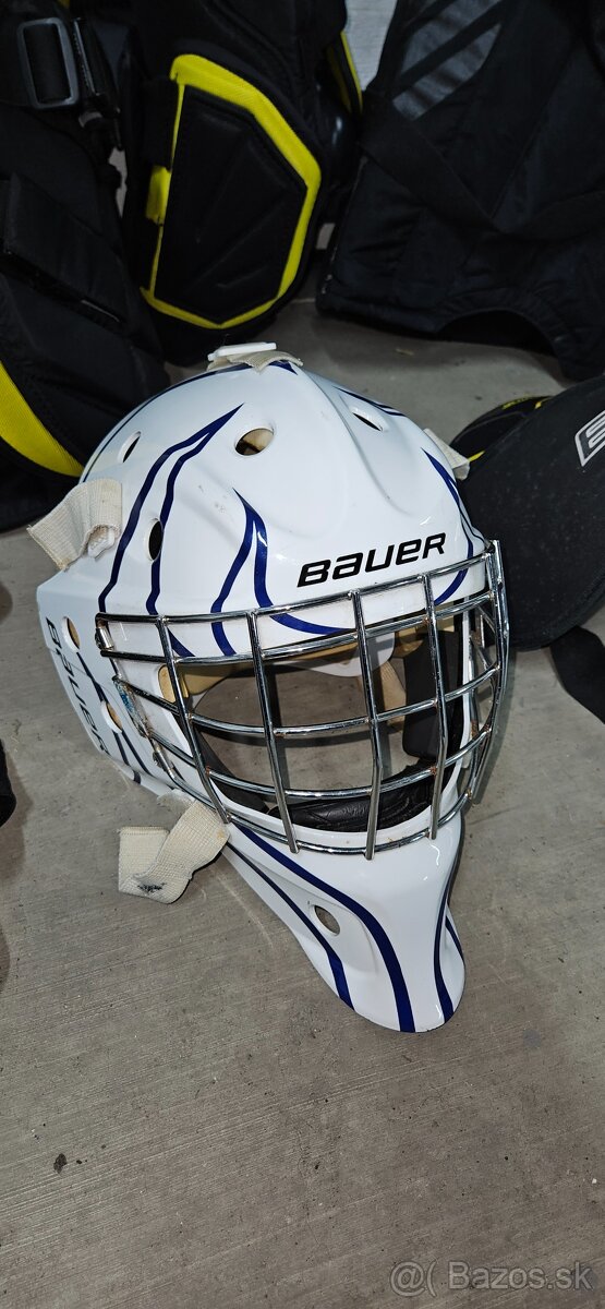 Brankárska výstroj - 12