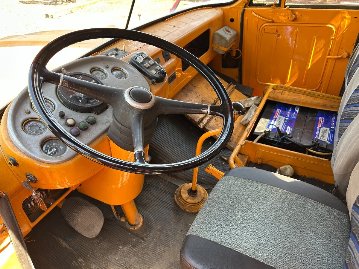 Autojeřáb TATRA T148 AD160 6x6 - 12