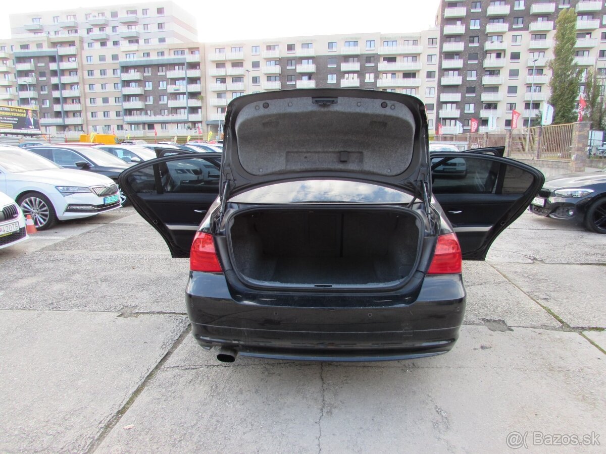 BMW Rad 3 318d - splátka 100,-€ - 12