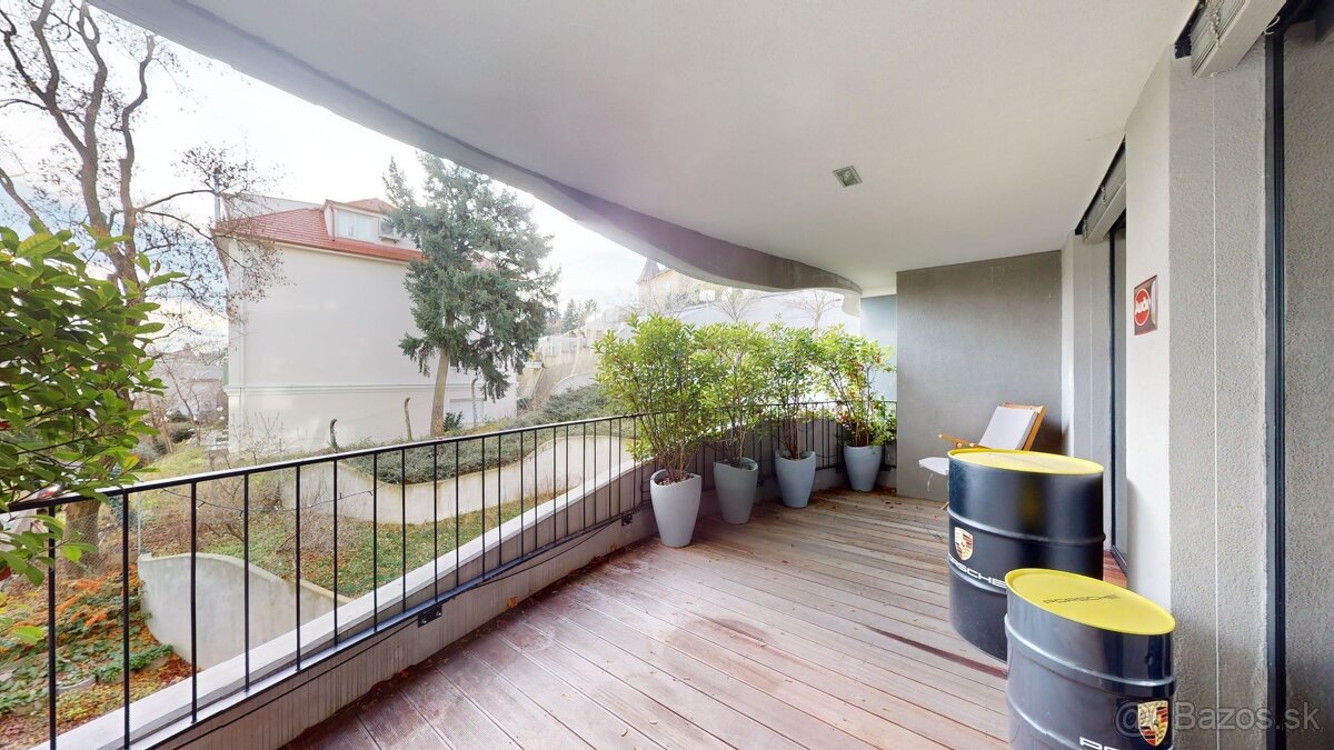 Na PRENÁJOM - 3 izbový byt s veľkou terasou a garážovým stát - 12