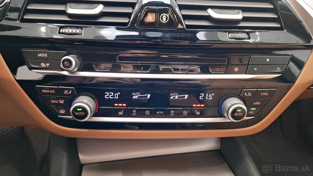 BMW 520d 140kw xdrive AT , r.v.  2019, kúpené v SR - 12