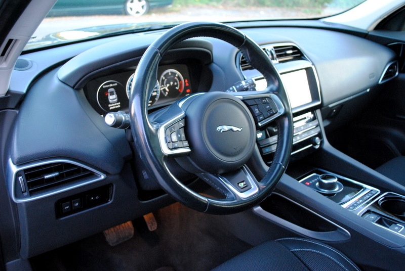 Jaguar F-Pace 2.0D I4 180k R-Sport AWD A/T⭐ZÁRUKA 3 ROKY - 12