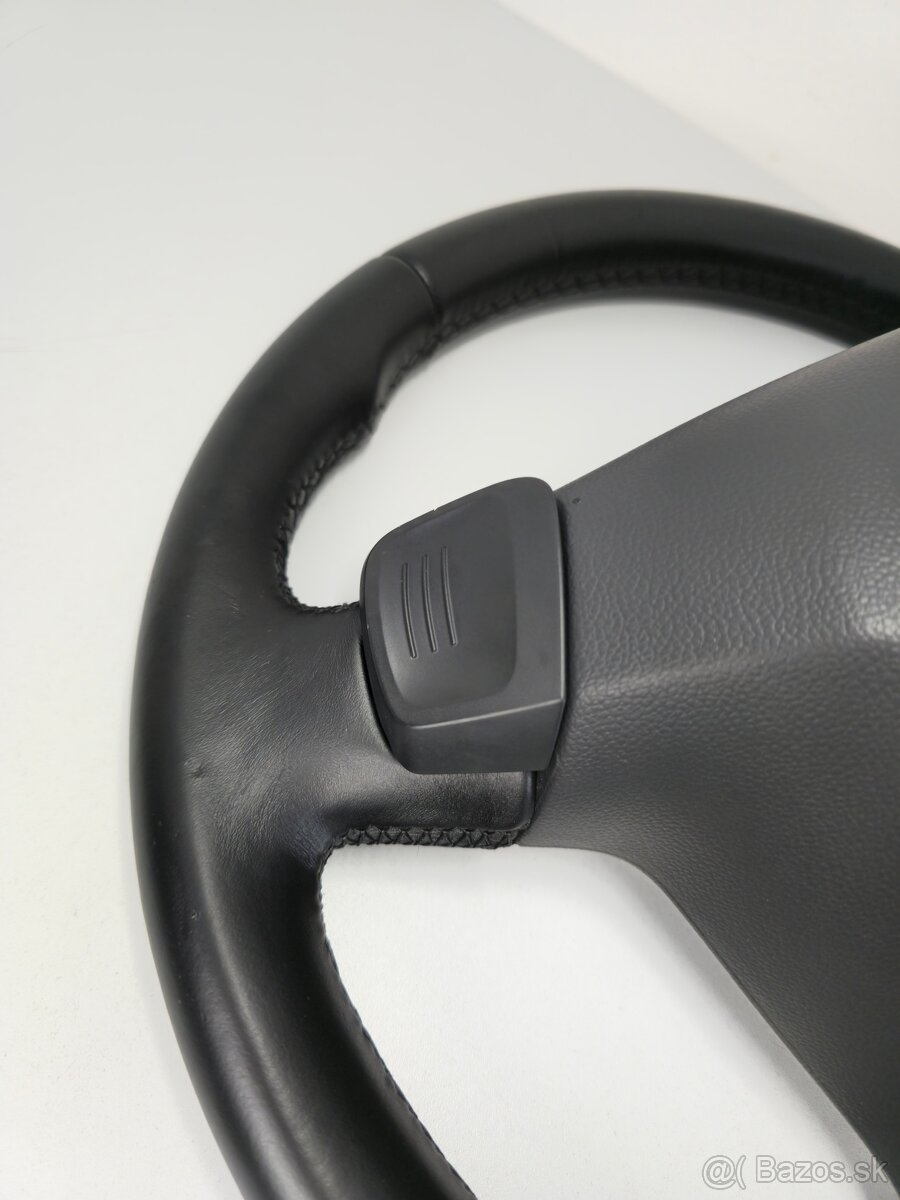 Skosený volant s radením f1 - 12