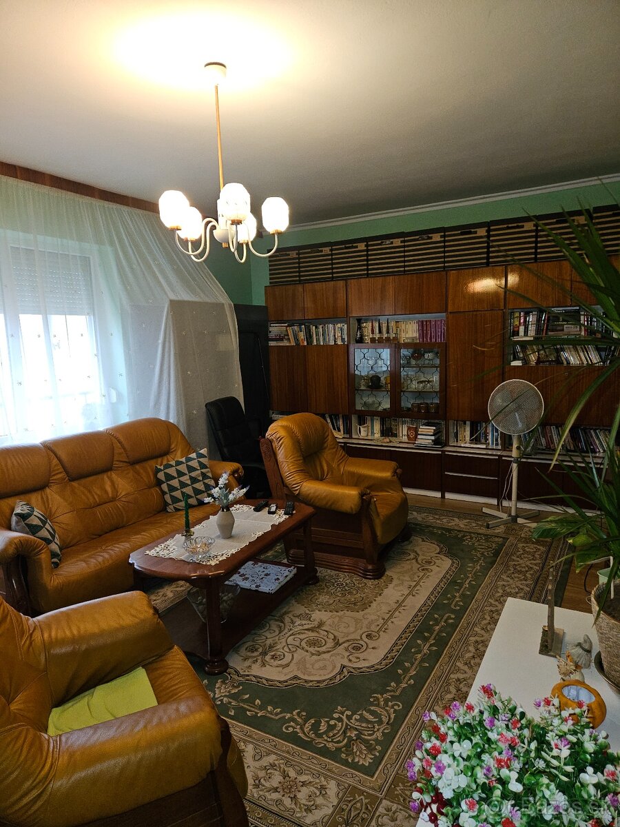 Rodinný dom Hronovce - 12