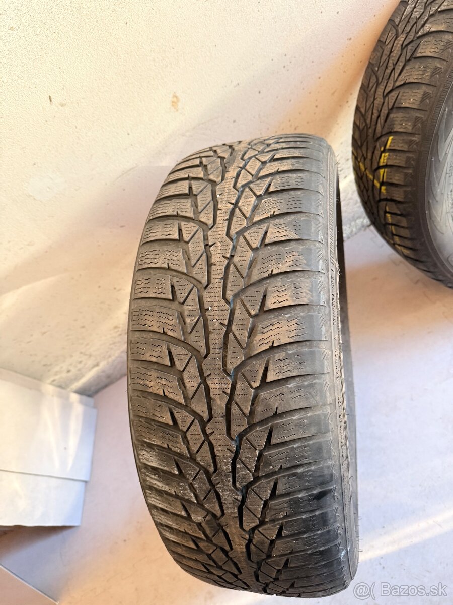 Nokian WR D4 205/55/R16 91H - 12