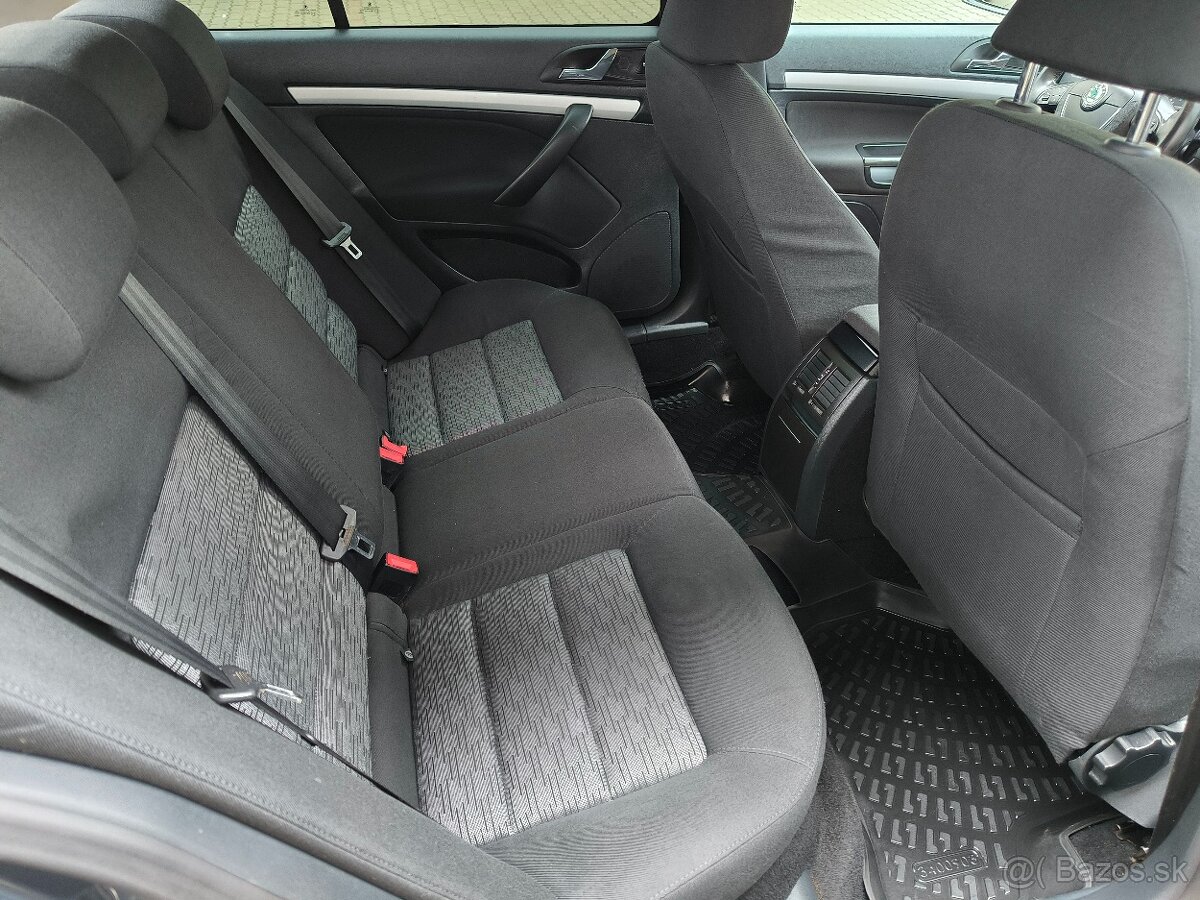🟥 Škoda Octavia 1.6TDI 2011 Ambiente - 12