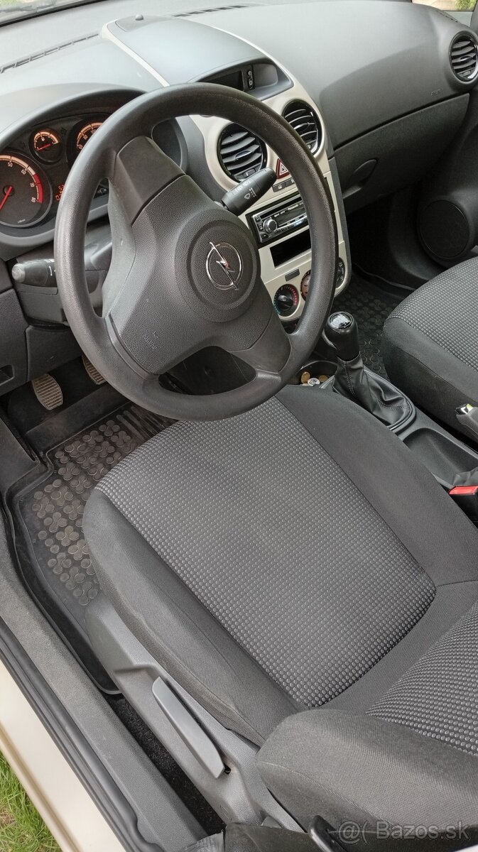Opel Corsa - 12
