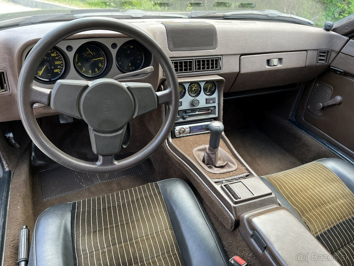 Porsche 944 1983 - 12