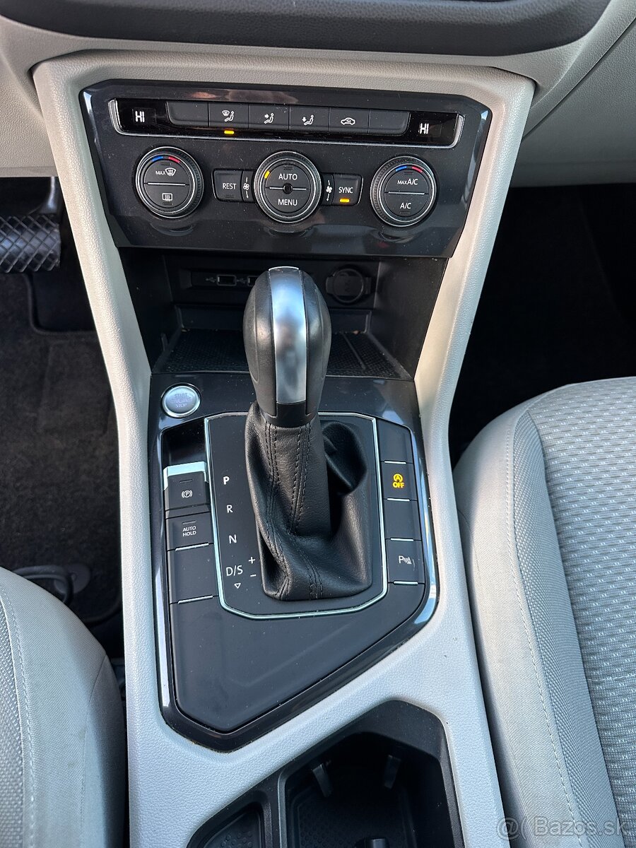 Volkswagen Tiguan Allspace 1.5Tsi-DSG-RV:8.10.2020-184tis km - 12