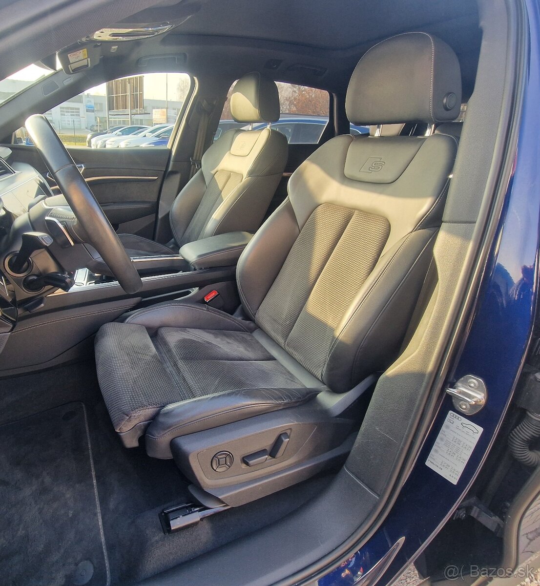 AUDI E-TRON 50 QUATTRO BASIS - 12