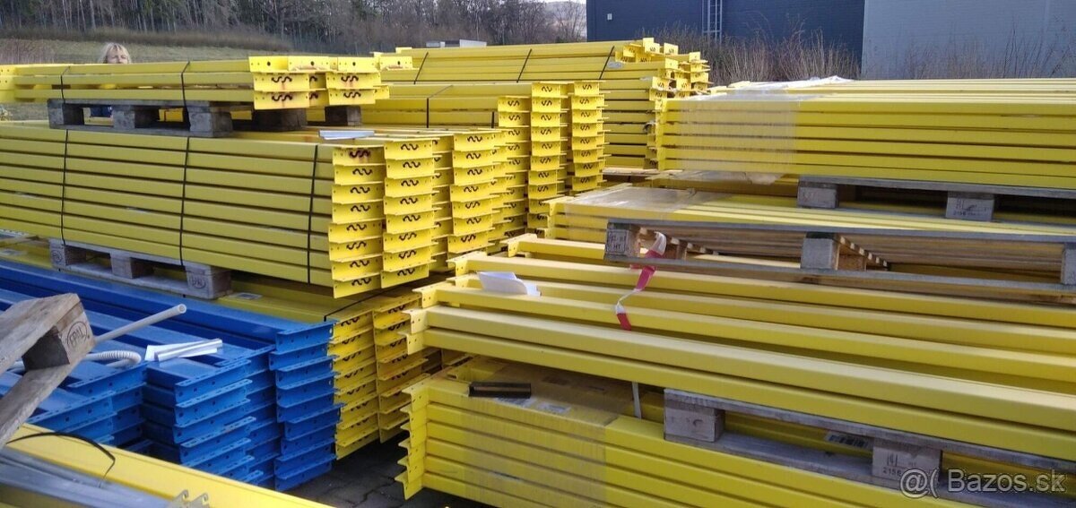 PALETOVÉ REGÁLY - 12