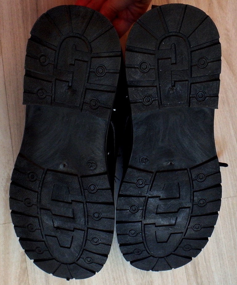 Členkové čierne topánky - 12