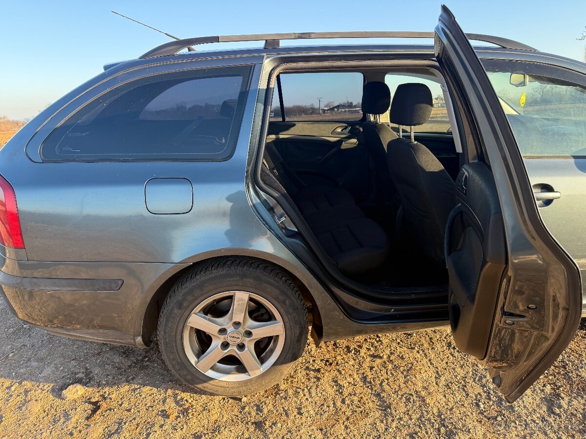 Škoda Octavia 2.0 TDI - 12