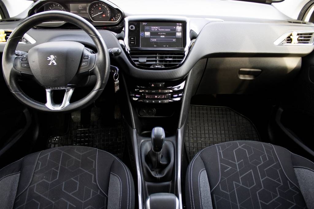 Peugeot 2008 1.2 PureTech Active 2017 - 12