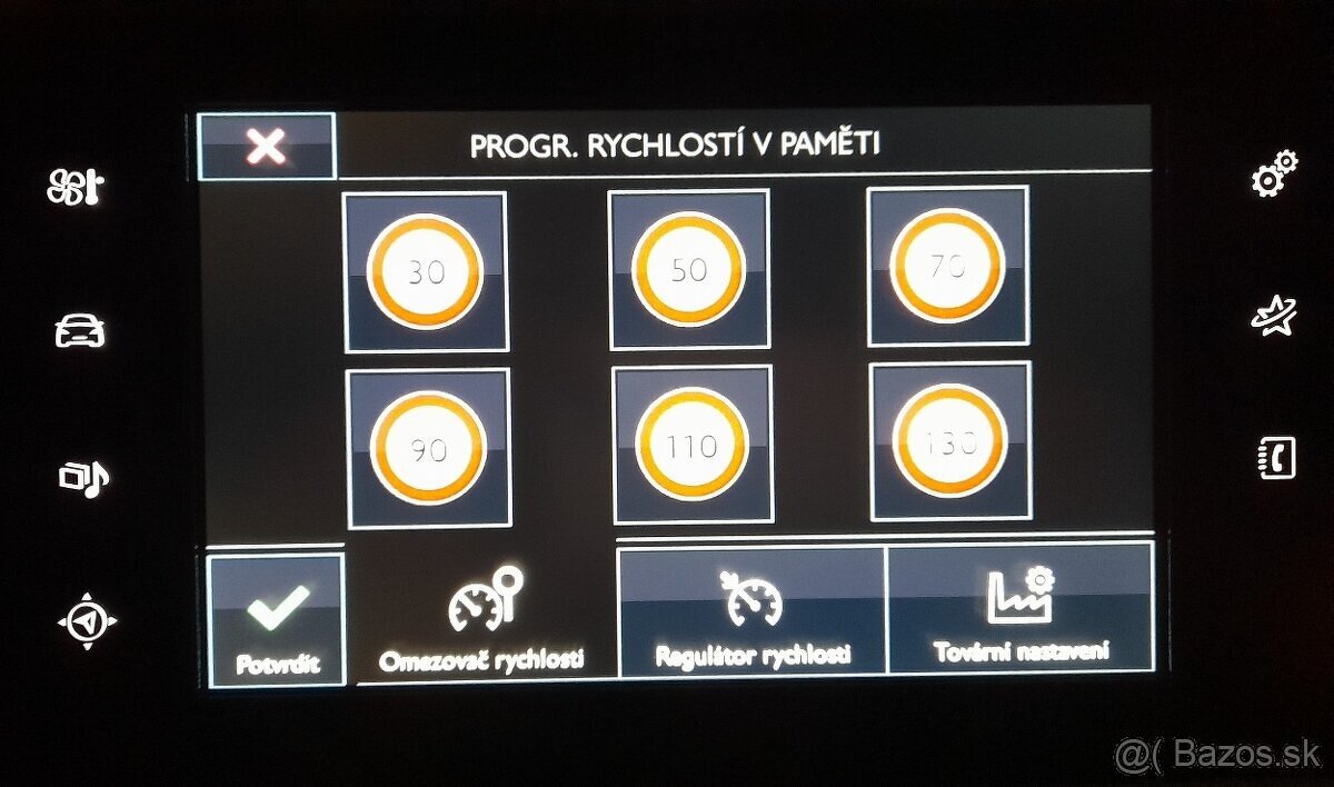 Peugeot 308, 138.000km, Plná výbava - 12