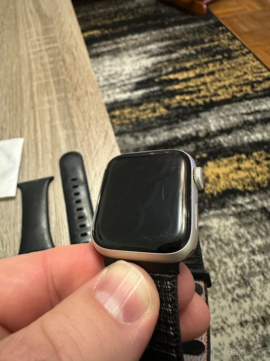 Apple Watch SE 2 40MM - 12