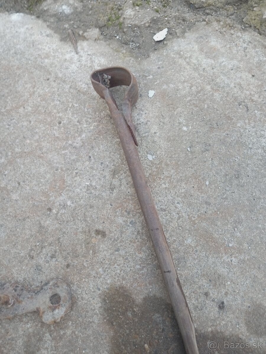 Sekač.nožnice.vesiak.zavazie - 12