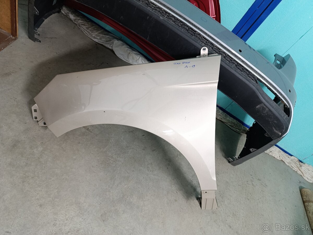 Nárazník kapota blatnik - 12