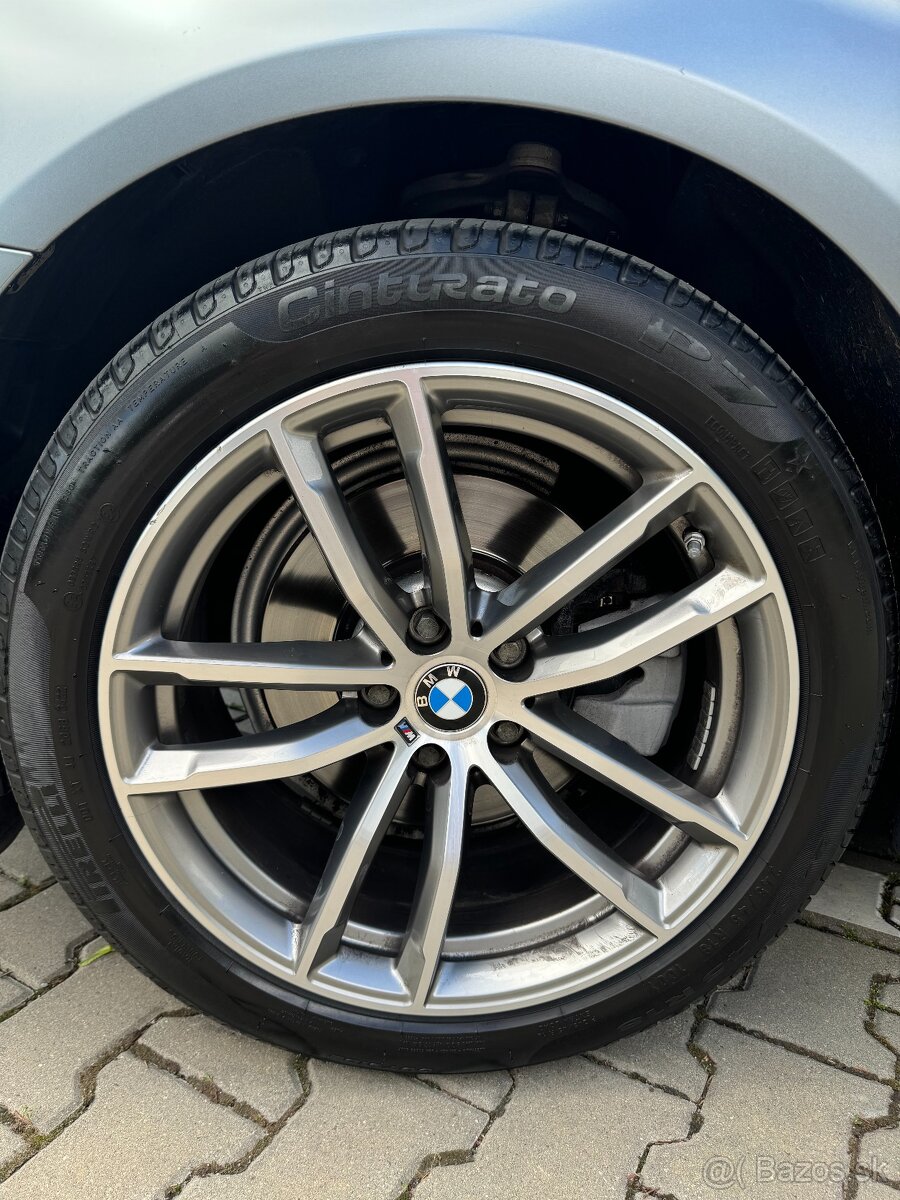 BMW 5 520d xDrive A/T M-Packet - 12