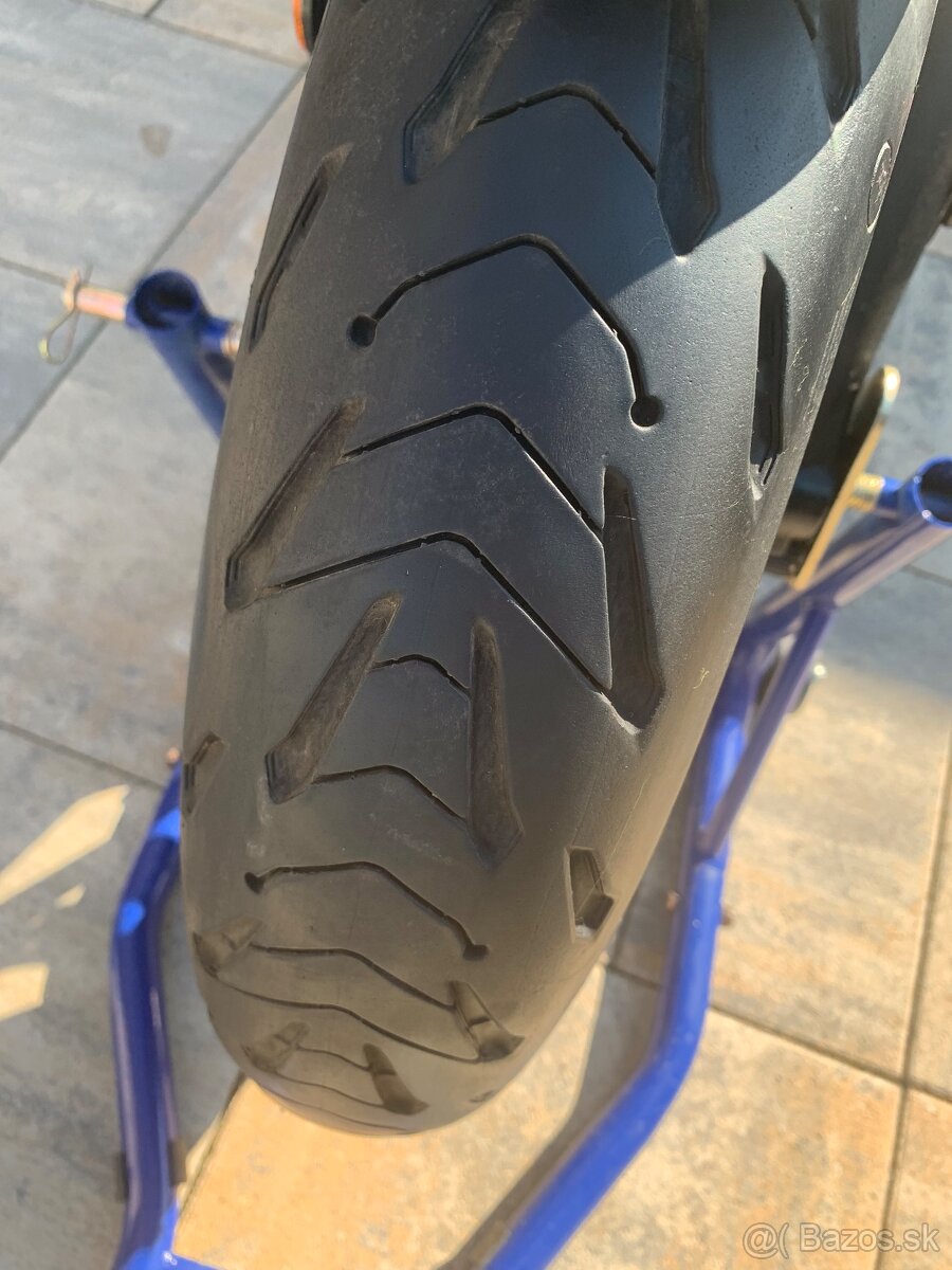 YAMAHA XSR 700 2022 najzdene len 8380km - 12