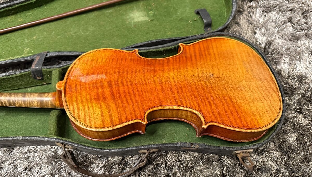 Predám dve husle 4/4 a 3/4 - 12