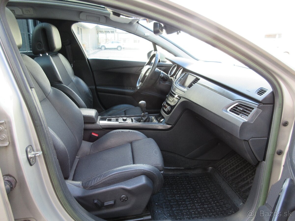 Peugeot 508 SW 2.0 HDi FAP 163k BVM6 Allure - 12