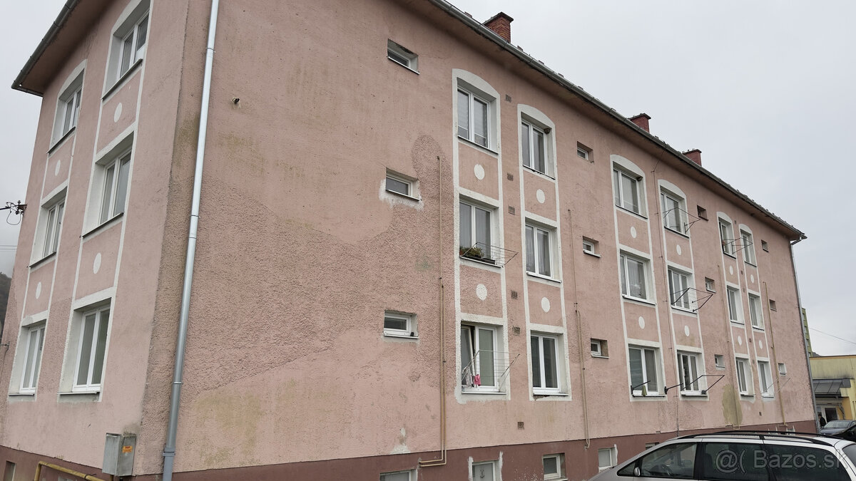 NA PREDAJ: 2i byt po rekonštrukcii Podbrezová - Štiavnička - 12