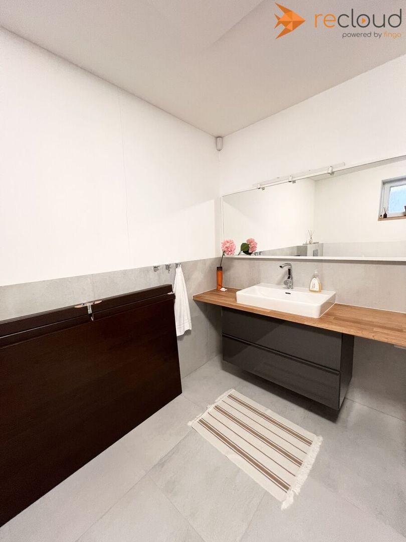 🏡 Útulný rodinný dom v Malinovej – ideálny na bývanie aj rek - 12