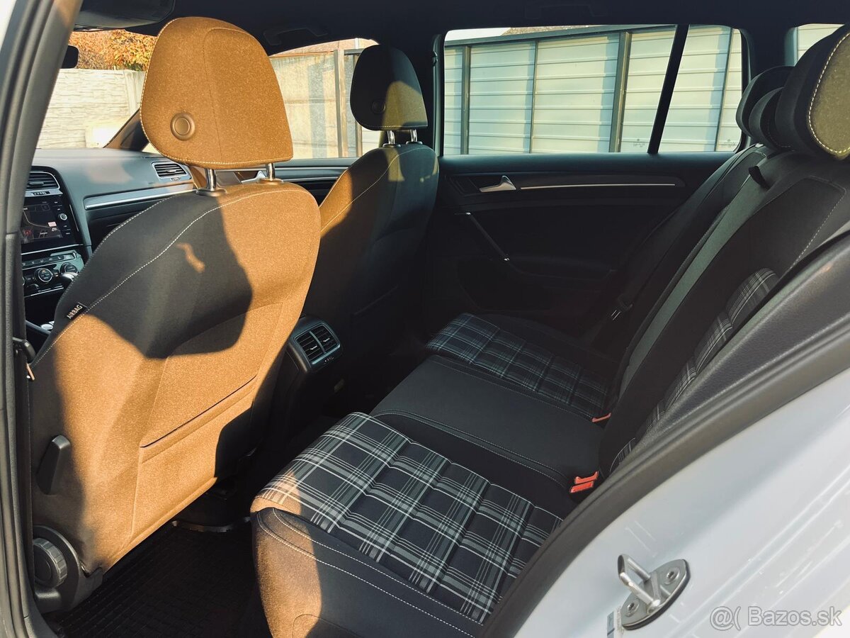 Volkswagen Golf Variant 2.0 TDI BMT GTD DSG - 12