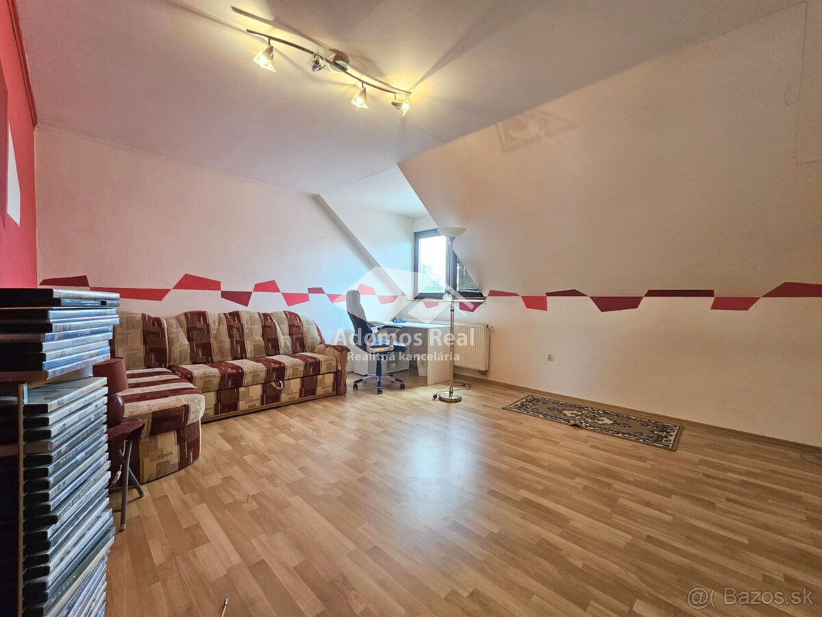 7-IZBOVÝ RODINNÝ DOM S BAZÉNOM - SEČOVSKÁ POLIANKA - 12