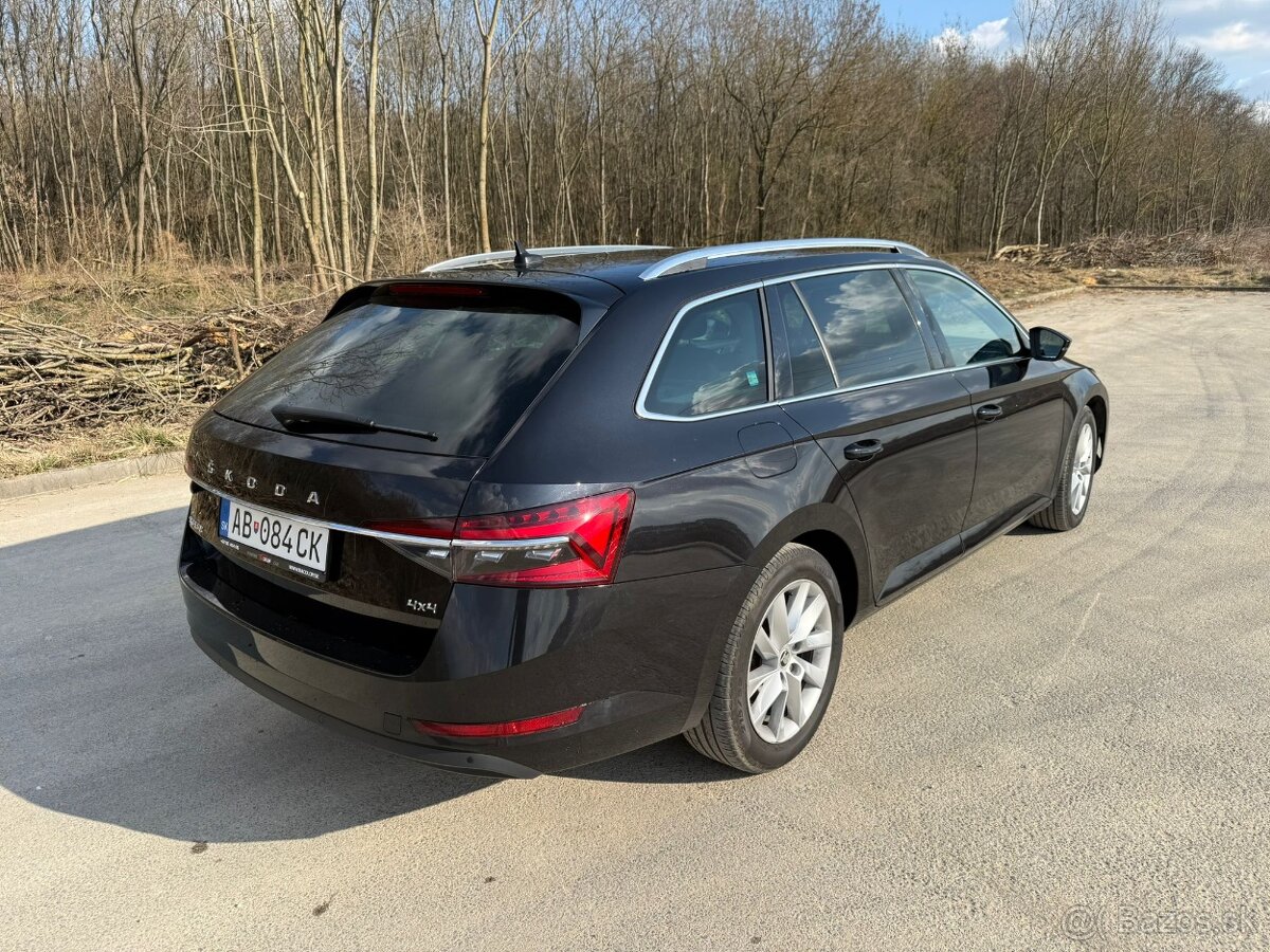 Škoda Superb Combi 2.0 TDI STYLE 4x4 - 12