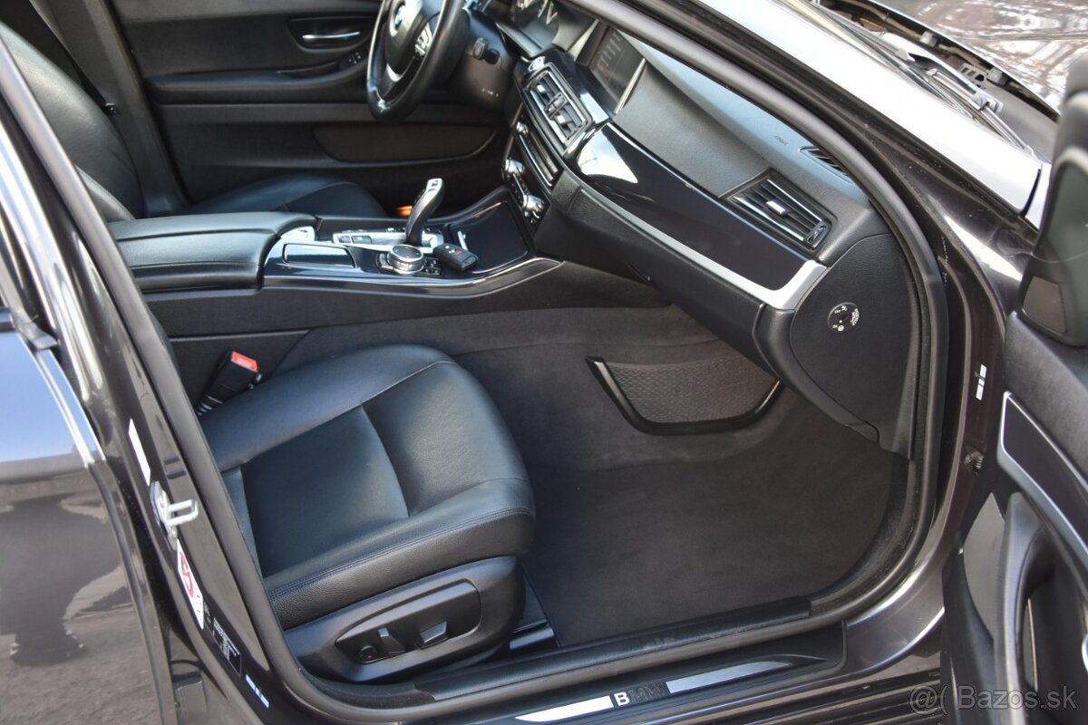BMW Rad 5 520d xDrive A/T - 12