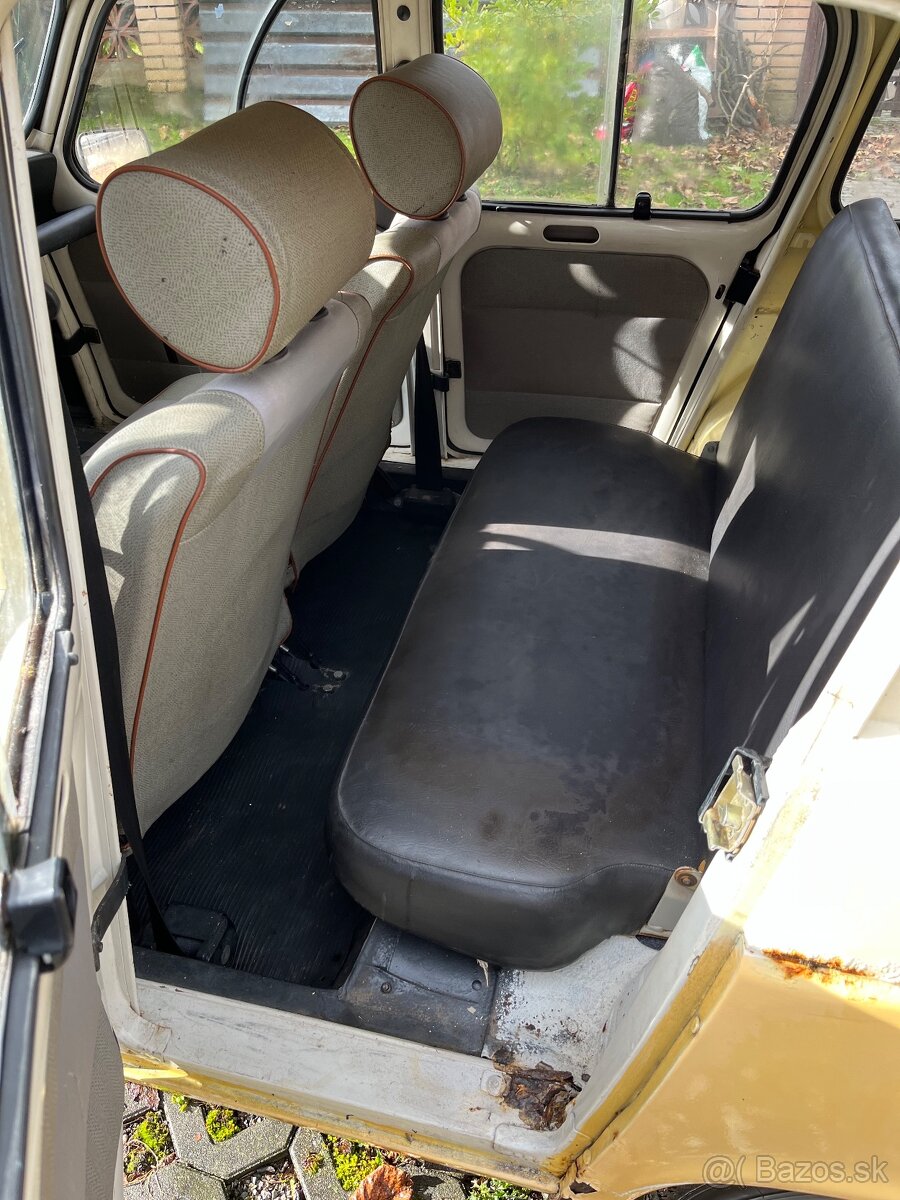 Renault R4 / 112C - 12