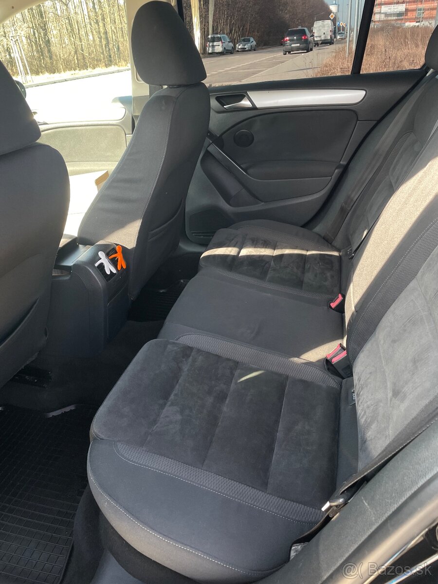 Volkswagen Golf 6, 2.0 TDi - 12