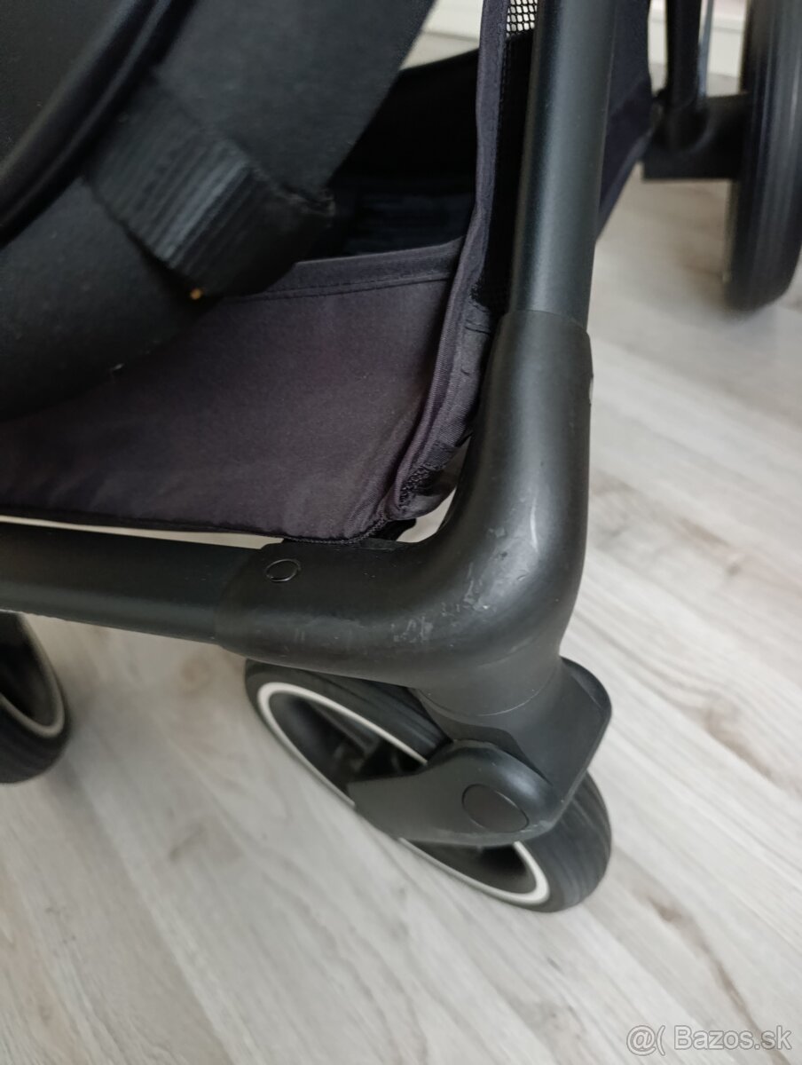 Cybex EOS Lux + adaptéry - 12