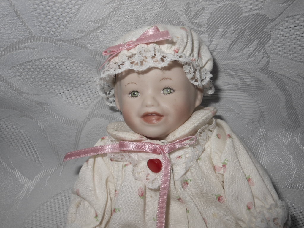 babiky ,,Ashton Drake - 12