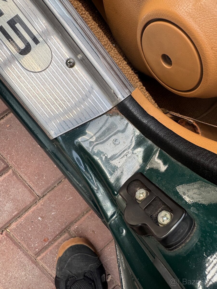 Mazda MX-5 cabrio Miata - 12