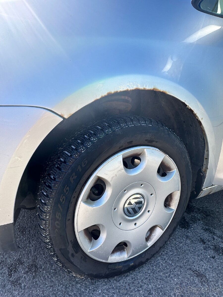 Volkswagen Touran 2.0 TDI 125 kW - 12