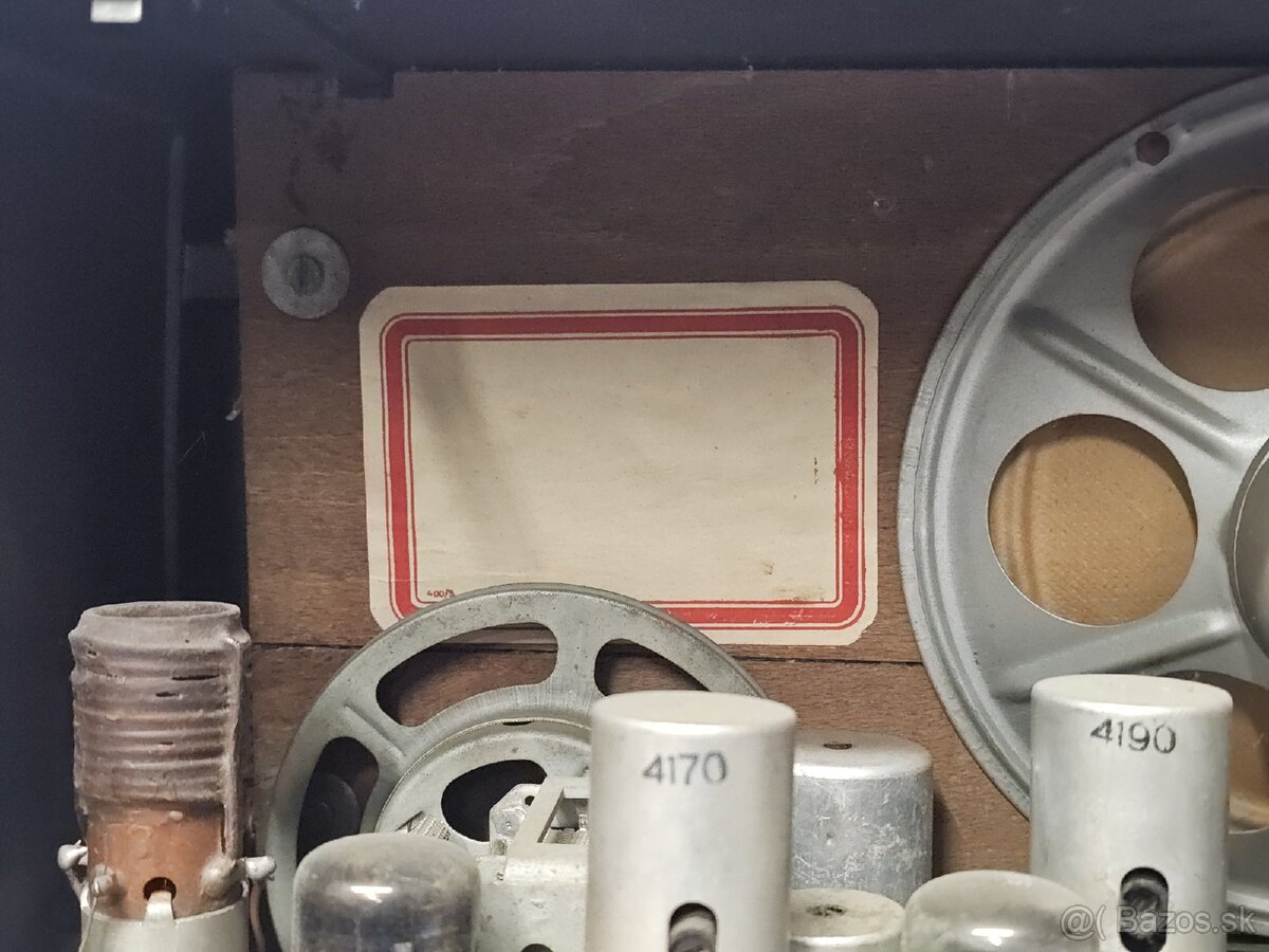 "Accord" 》Tesla 401U 》Starožitné elektronkové radio 》bakel - 12