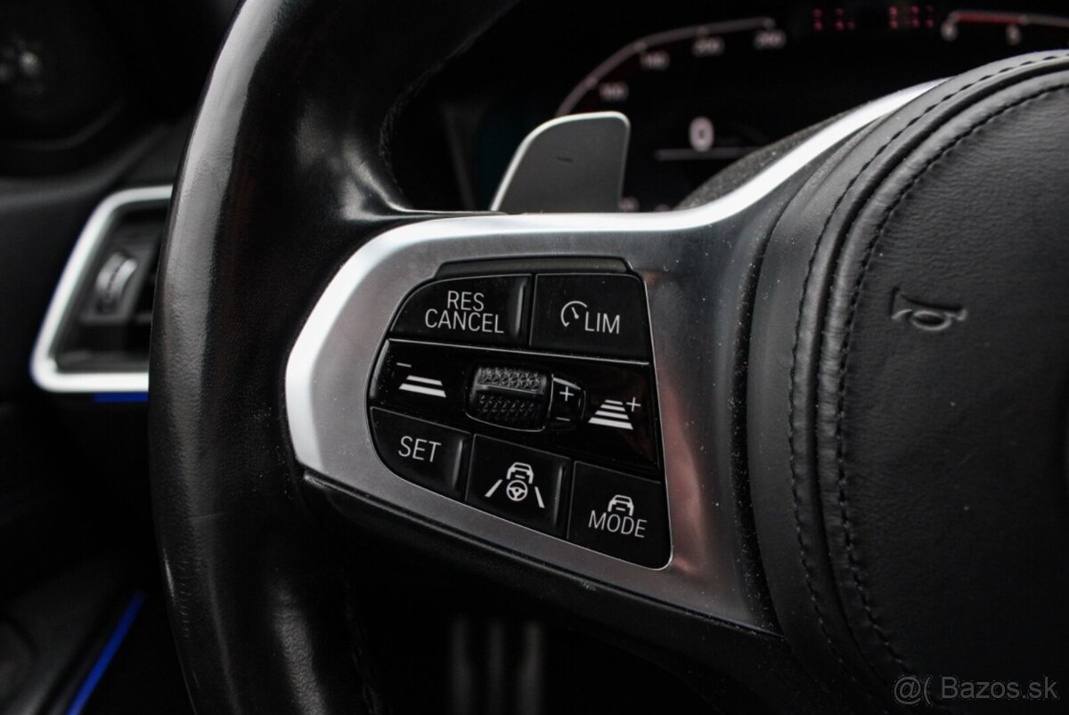 BMW Rad 3 320d xDrive A/T MPacket. AJ NA SPLÁTKY - 12