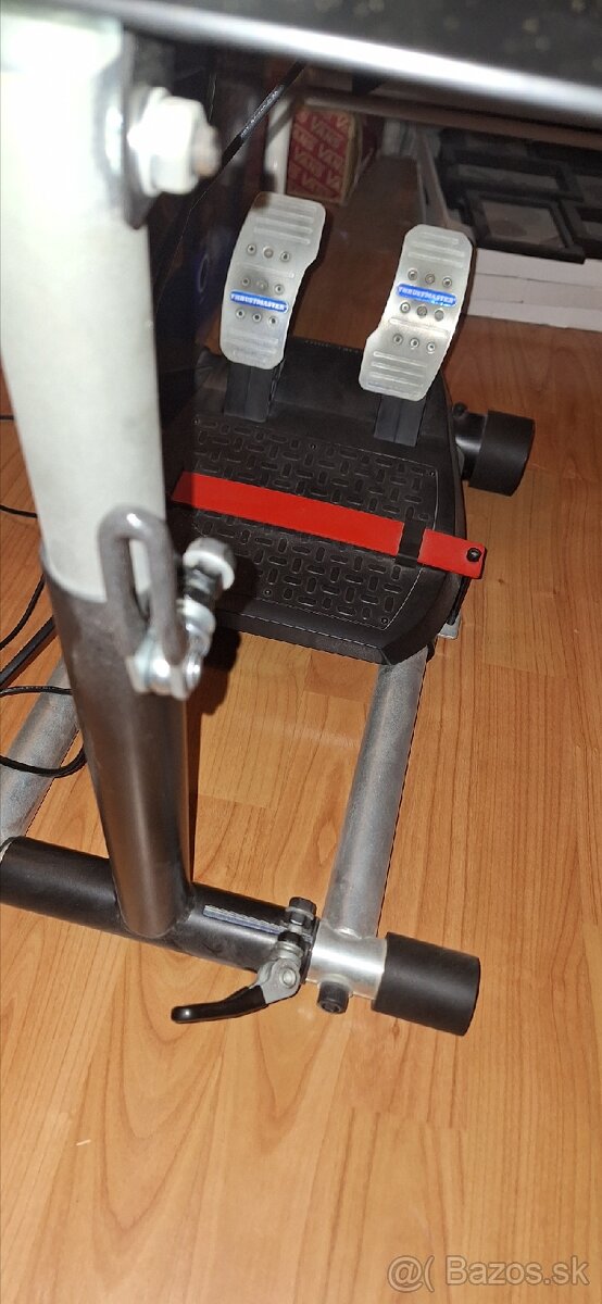 Predám volant aj servo Thrustmaster T300 RS aj so stojanom. - 12