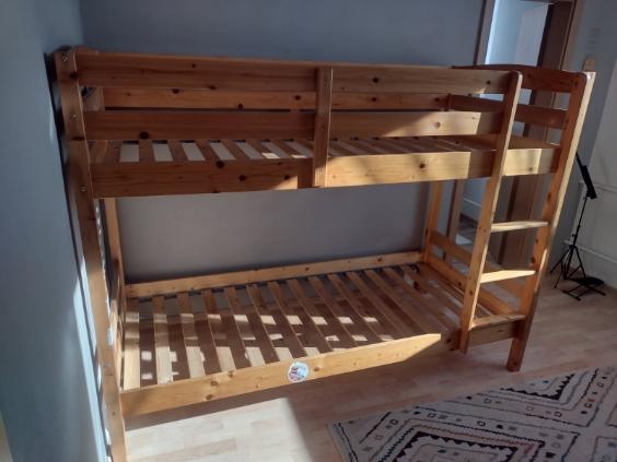 Dvojposchodova detská posteľ - 12