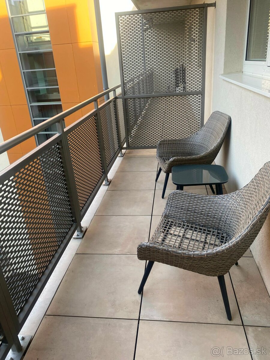 Realitný kancelária REALADR s.r.o. - 12