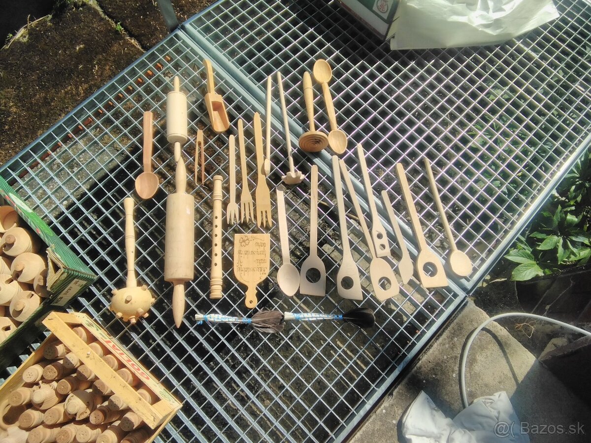 Drevene misky,drevene podlozky pod kuchynsky riad a ine - 12